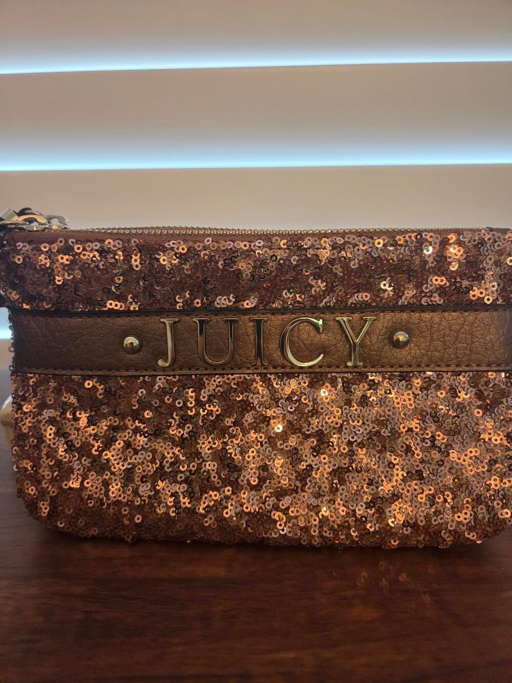 Juicy Couture wristlet